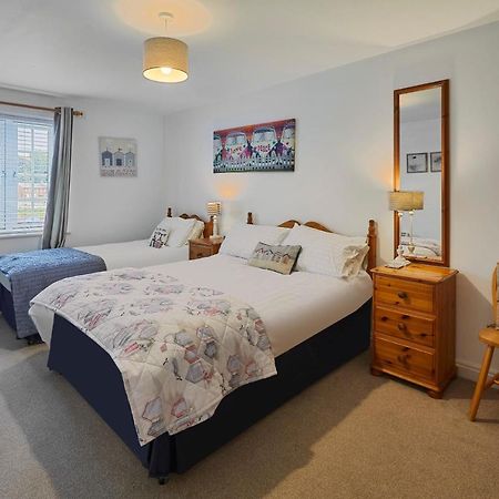 Host & Stay - Riverrun Whitby Kültér fotó