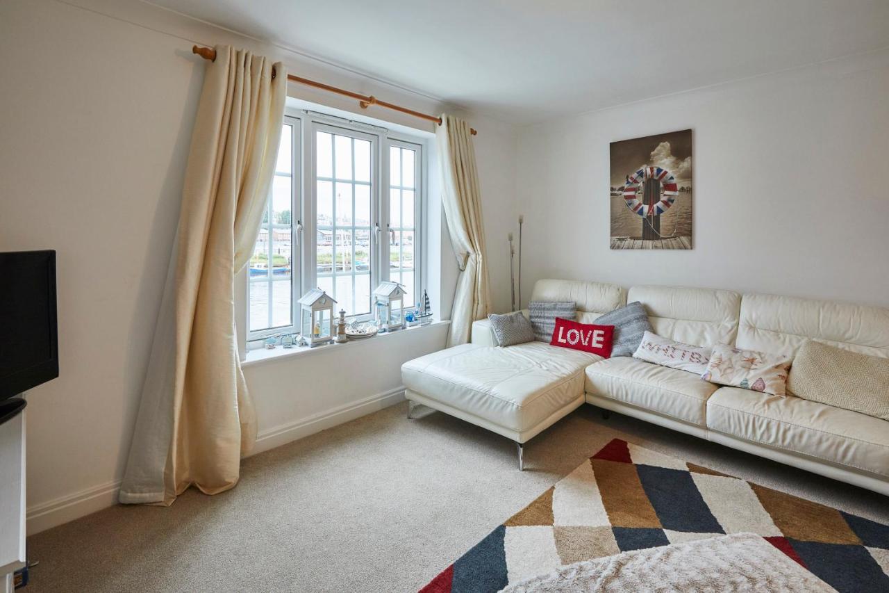 Host & Stay - Riverrun Whitby Kültér fotó